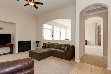 Family Rm_Formal Living Rm
