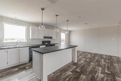 141 Kidd Rd, Boyd, TX 76023 - photo 7