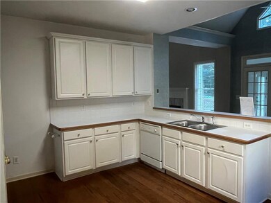 6670 Nature View Place, Cumming, GA 30040 - photo 5