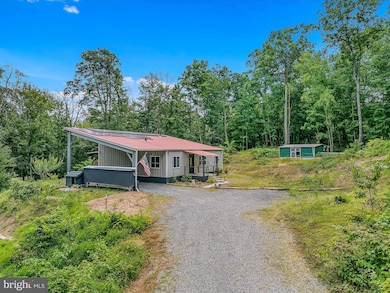 397 Happy Valley Ln, Berkeley Springs, WV 25411 - photo 4