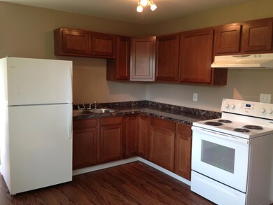 3555 Torwood Rd, Columbus, OH 43232 - photo 4