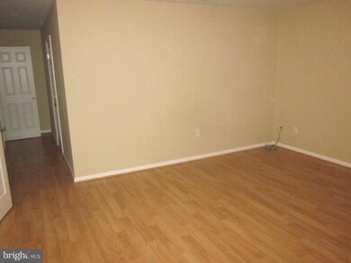 9509 Branchleigh Rd, Randallstown, MD 21133 - photo 3