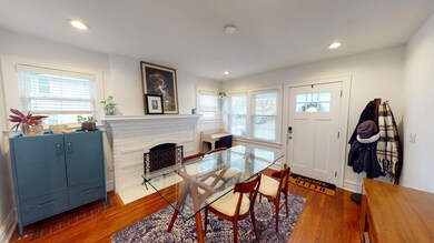 Dining Room-585-E-Kossuth-St-01082023_09