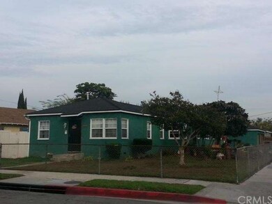 4519 W 104th St, Inglewood, CA 90304 - photo 2