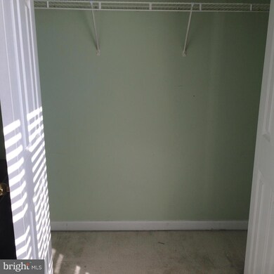 20410 Shore Harbour Dr unit 6R, Germantown, MD 20874 - photo 7