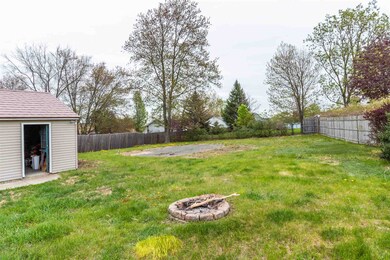 8 Notre Dame Ave, Allenstown, NH 03275 - photo 5