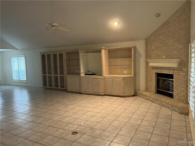 325 Rebecca Dr, Alamo, TX 78516 - photo 3