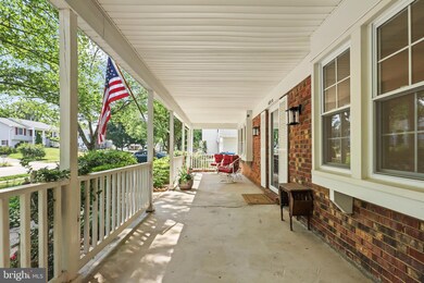 4210 Mayport Ln, Fairfax, VA 22033 - photo 4