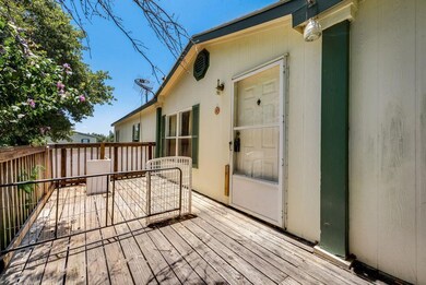 157 Lowrey Cir, Springtown, TX 76082 - photo 6