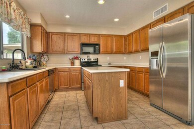 15983 W Adams St Goodyear AZ-large-015-6