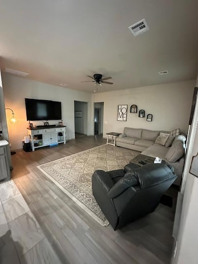 725 W Dutton Rd, Pocasset, OK 73079 - photo 6