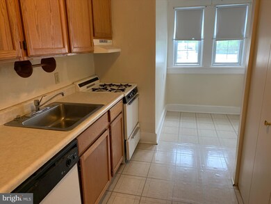 8 Commonwealth Ave unit 10A, Claymont, DE 19703 - photo 4