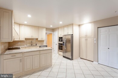 2303 Shaded Brook Dr, Owings Mills, MD 21117 - photo 6