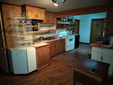 2 Newton St, Dover, NH 03820 - photo 5