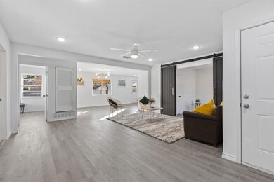 7920 Limerick Ln, North Richland Hills, TX 76180 - photo 4