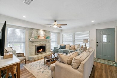 286 Lakewood Ln, Pottsboro, TX 75076 - photo 6