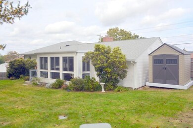 130 Garden Hills Dr, Cranston, RI 02920 - photo 4