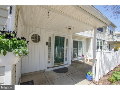 61 Bayberry Ct unit 61, Glen Mills, PA 19342 - photo 2