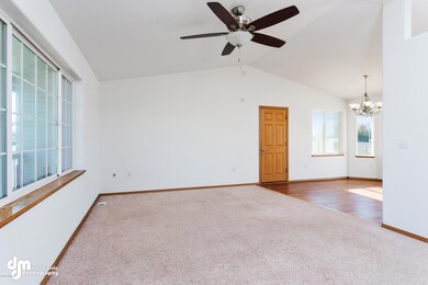 Living Room 0067-FULL