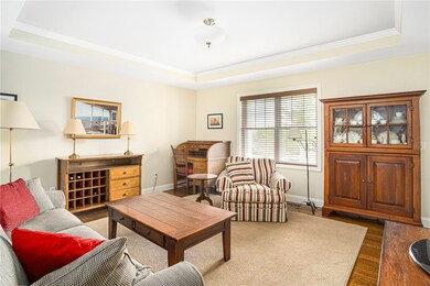 717 Commonwealth Ave, Warwick, RI 02886 - photo 7