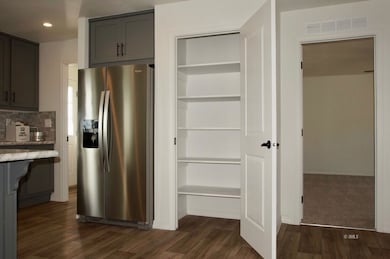 161 Tuolumne Rd, Bishop, CA 93514 - photo 3