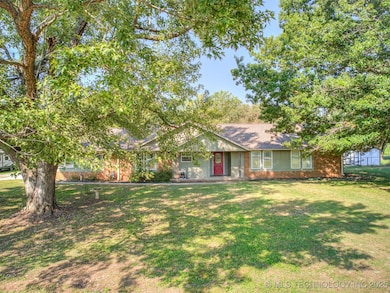 25606 S Desert Trail, Claremore, OK 74019 - photo 2