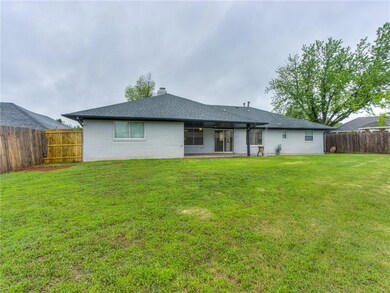 2325 NW 119th Terrace, Oklahoma City, OK 73120 - photo 4