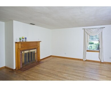 612 Pleasant St, Holyoke, MA 01040 - photo 7