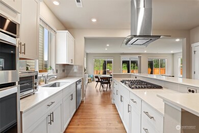 1414 S 281st St, Des Moines, WA 98198 - photo 4