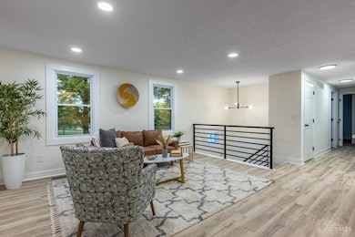 7859 Kingsgate Way, West Chester, OH 45069 - photo 4