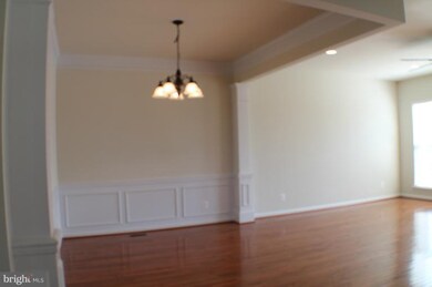 43599 White Cap Terrace, Chantilly, VA 20152 - photo 2