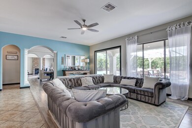 4744 E Ironhorse Rd-48