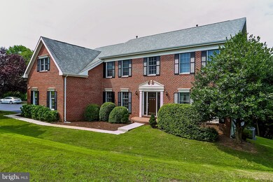 11717 Crippen Ct, Great Falls, VA 22066 - photo 5