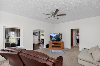 312 E Wabash Ave, Wakarusa, IN 46573 - photo 7