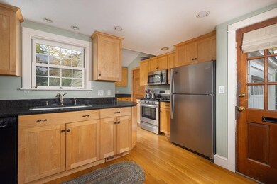 23 Rumford St, Concord, NH 03301 - photo 4