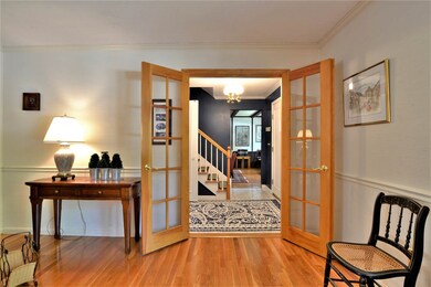 465 Crestview Cir, Manchester, NH 03104 - photo 6