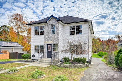 940 Grove Ave, Laurence Harbor, NJ 08879 - photo 6