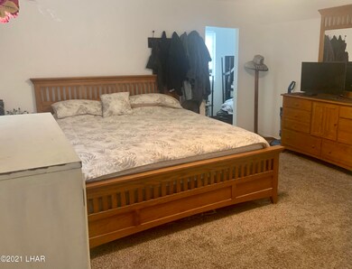 12206864-2311-4AAD-844E-7B90EEA6DEC1