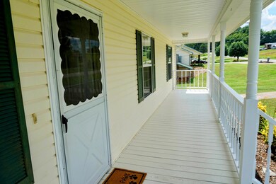 48DD43F6-7351-4939-9135-A9D01CC1A5DE