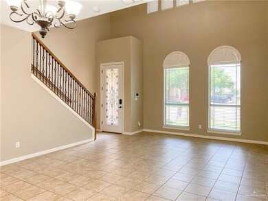 2005 Kingfisher Ln, Mission, TX 78572 - photo 4