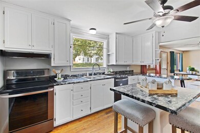 207 S Pearl St, Wayland, IA 52654 - photo 2