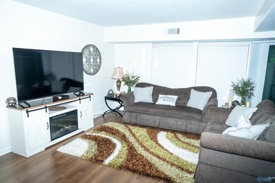 2222 Colony Dr SW unit D4, Huntsville, AL 35802 - photo 4