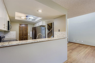 7641 S Cove Cir, Centennial, CO 80122 - photo 4