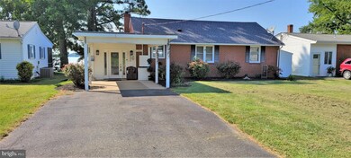 207 Pearson Dr, Colonial Beach, VA 22443 - photo 2