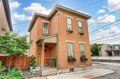 31 E Blenkner St, Columbus, OH 43215 - photo 3