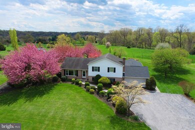 3930 W Weaver Rd, Greencastle, PA 17225 - photo 2