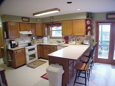 4804 Rome Corners Rd, Brooklyn, WI 53521 - photo 6