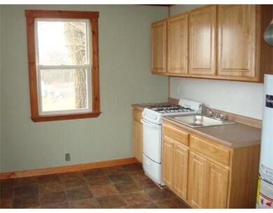 142 Willard St unit 142, Ayer, MA 01432 - photo 2