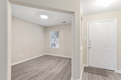 29411 Legends Hill Dr, Spring, TX 77386 - photo 2