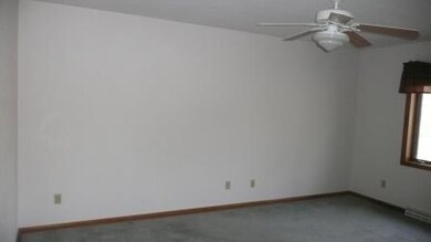 815 Ridge View Ln, Oregon, WI 53575 - photo 7